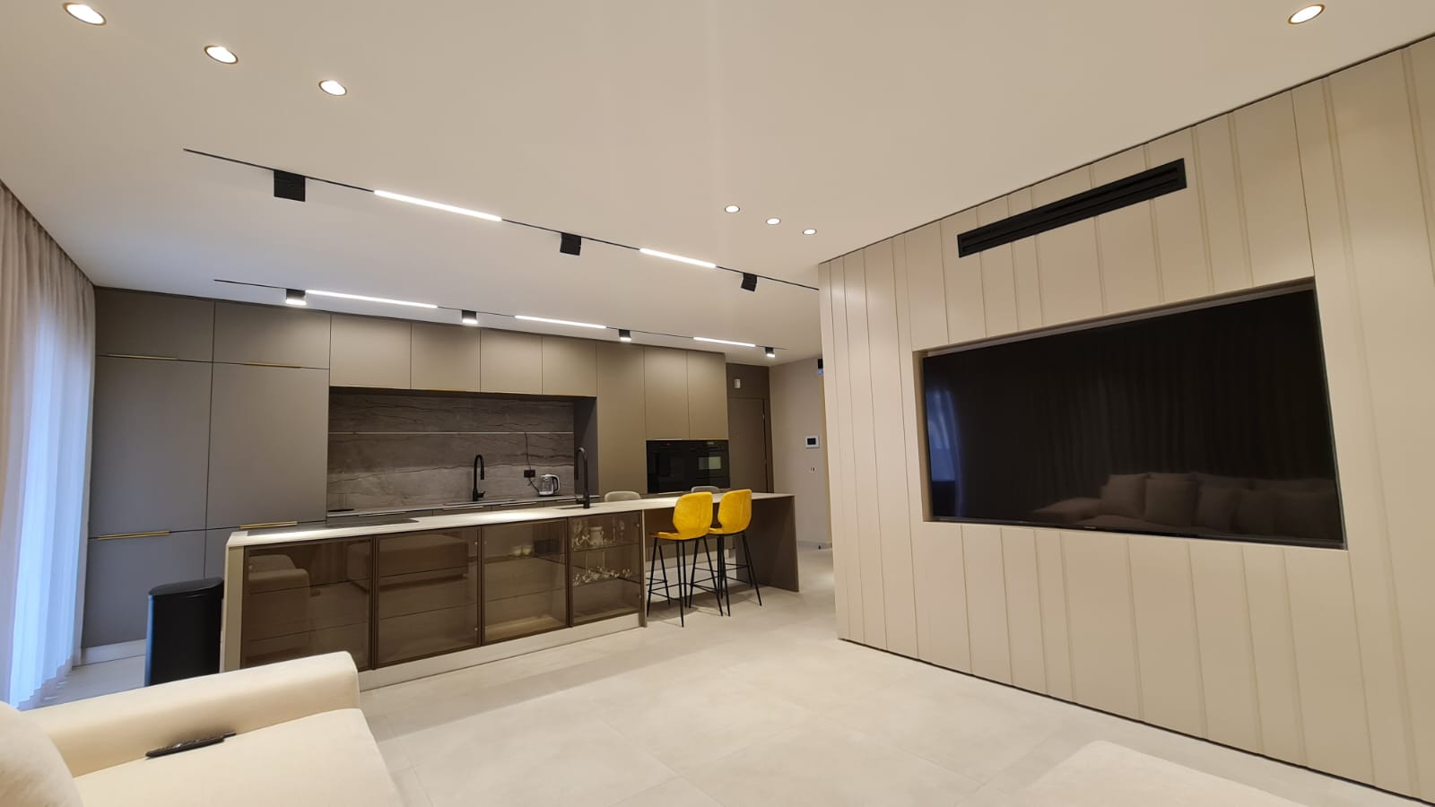 WhatsApp Image 2024-11-21 at 13.24.10